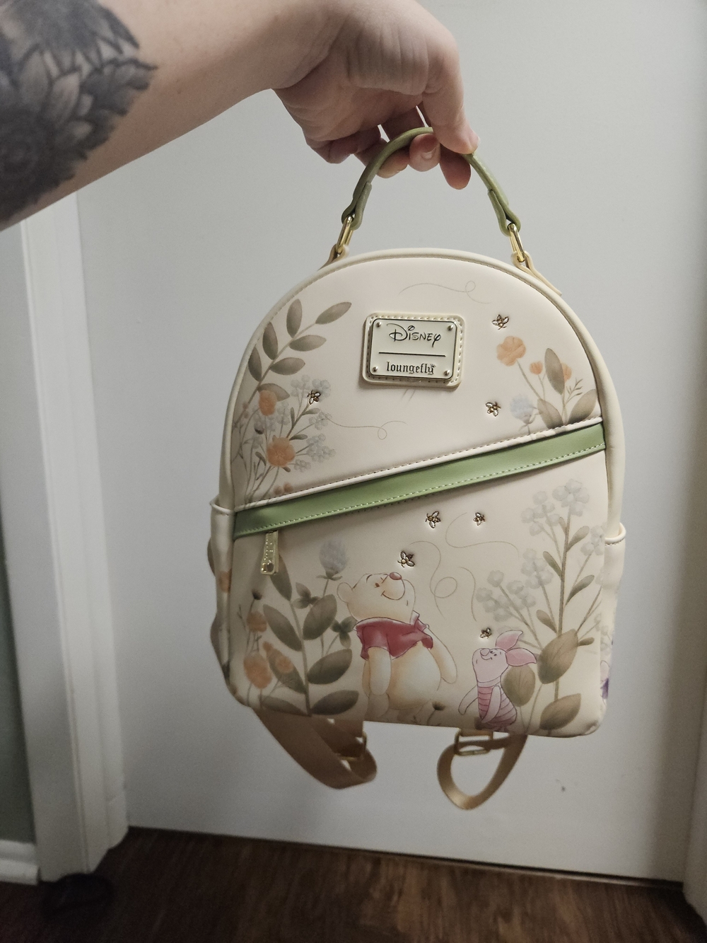 Disney Loungefly Winnie the Pooh Floral Cream Mini Backpack